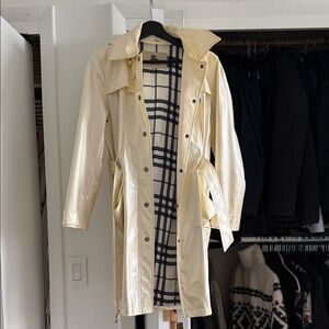 Burberry Women's Cream Bonnie Trench Coat 8R/M